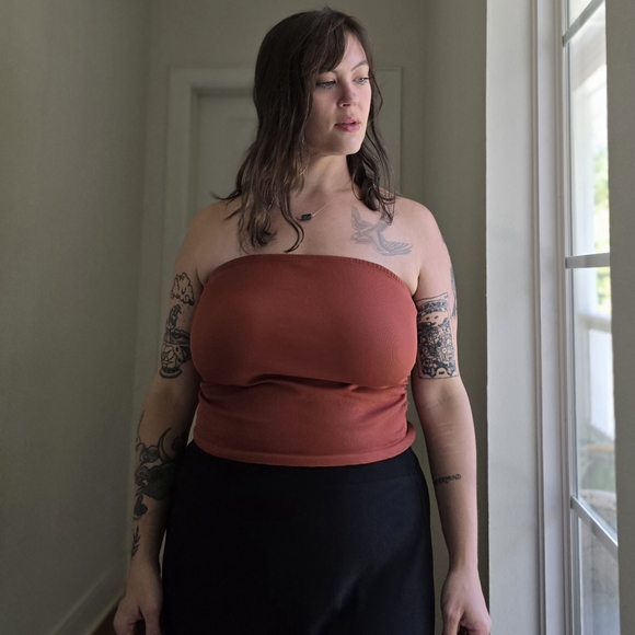 Rust Strapless Top - Picture 2 of 6